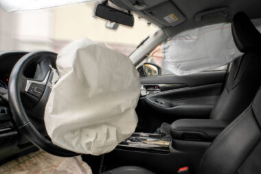 Airbag,ruptured,in,an,accident