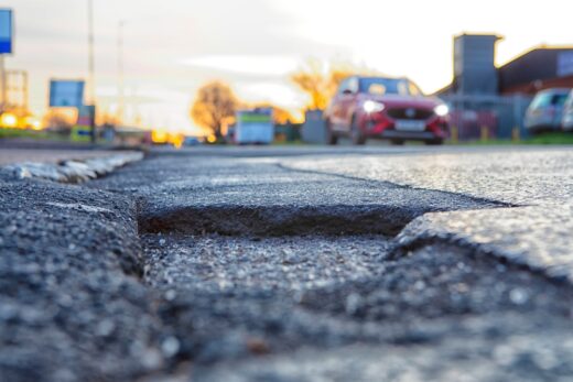 Amélioration des routes : quand l'IA traque les nids-de-poule