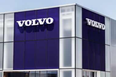 Volvo, voiture électrique, 100%, 2030, Commission européen, interdiction, voiture thermique, vente, Etats-Unis, Chine, marché, baisse, vente, voiture hybride