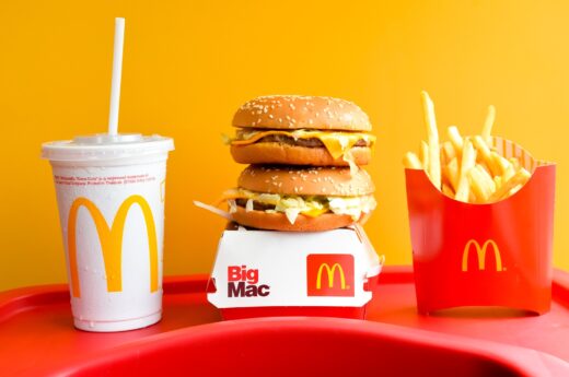 restauration-mcdonalds-accuse-shrinkflation-sauce