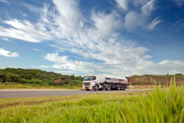 L'Alsace veut instaurer une ecotaxe pour les poids lourds. Unsplash