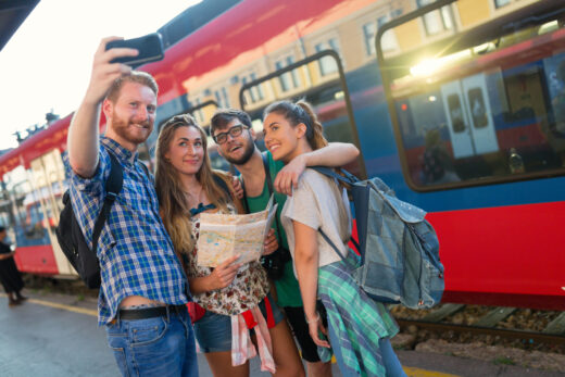 Young,group,of,travelling,tourists