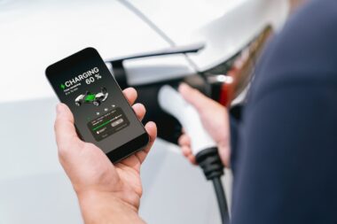 recharge, voiture électrique, voiture hybride, domicile, Enedis, disjoncter, réseau, électrique, automobile