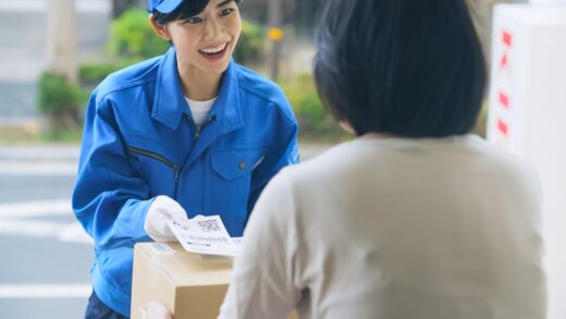 Delivery,staff,delivering,packages,to,home.