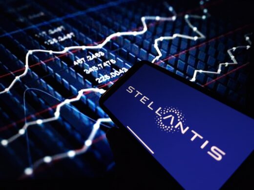 Stellantis : pourquoi la production en France baisse de 20 % en 2024