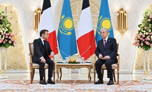 Emmanuel Macron en visite d'État au Kazakhstan, le 1er novembre 2023.