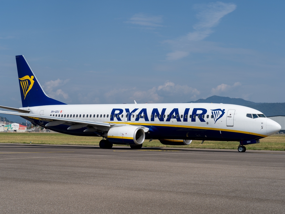 ryanair-arrivee-orly-2025-aviation